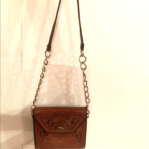Hand Tooled Leather Front Flap Small Purse - Picture 5 of 8